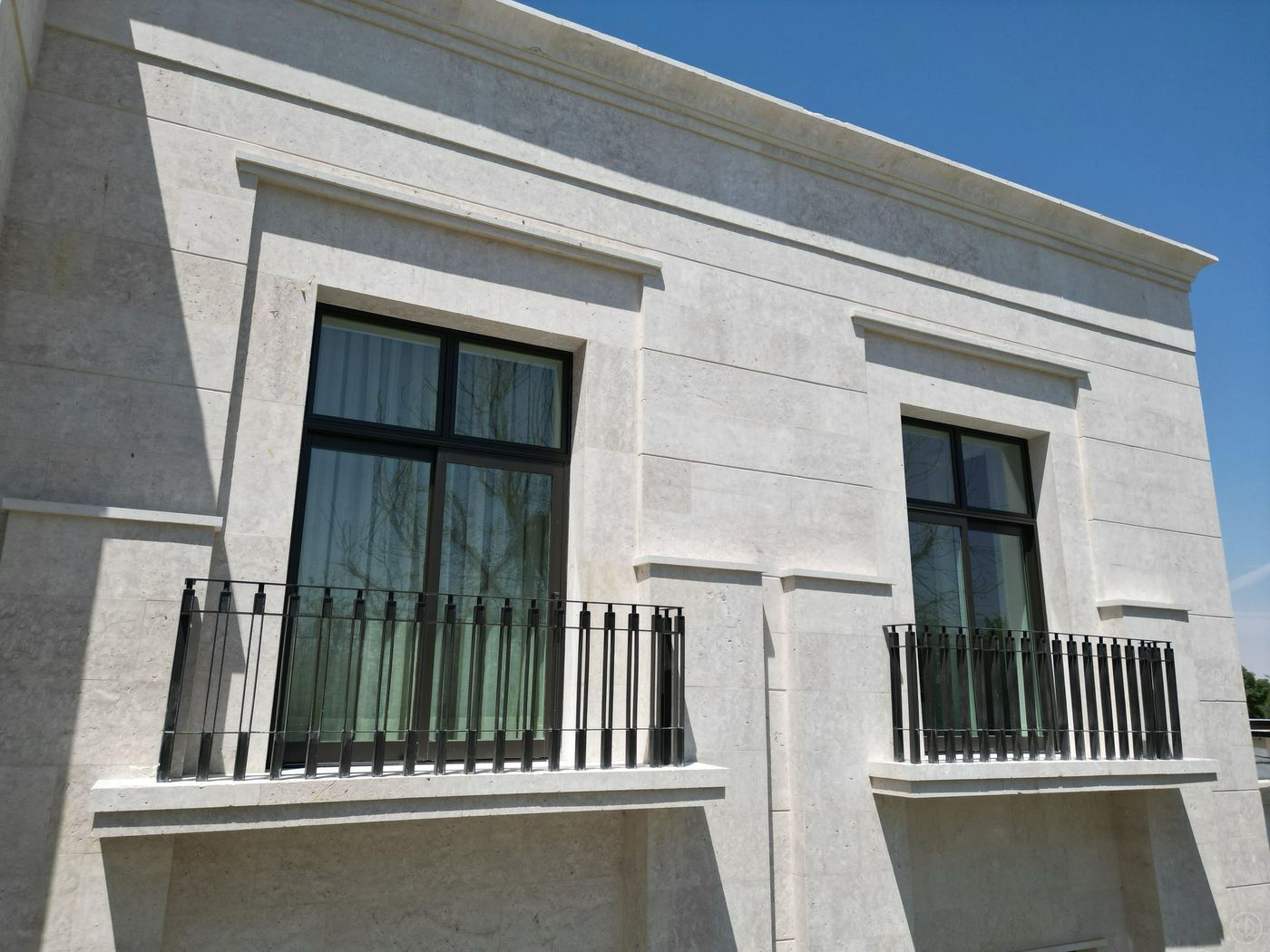 Limestone facade cladding