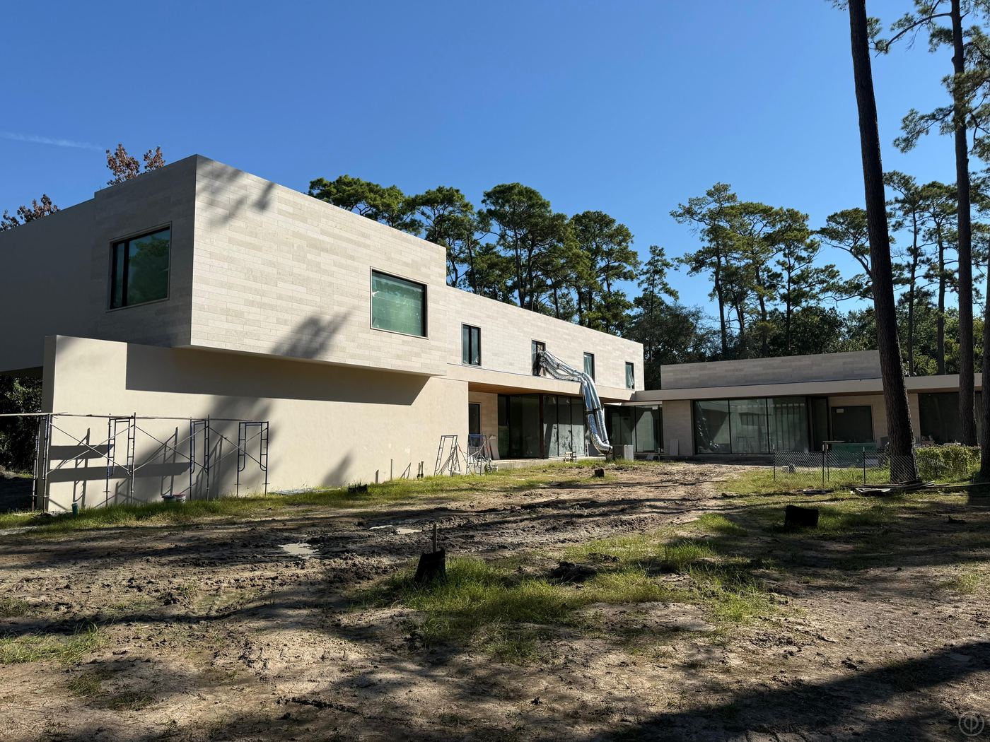 Modern residence · cantilevered volume — Private residence