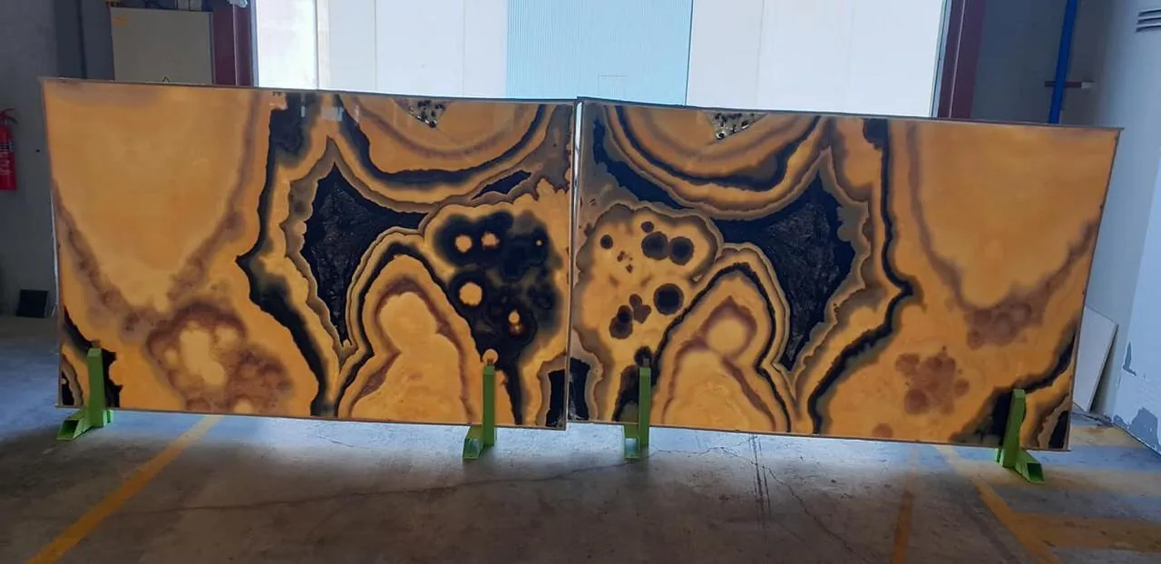 Onyx